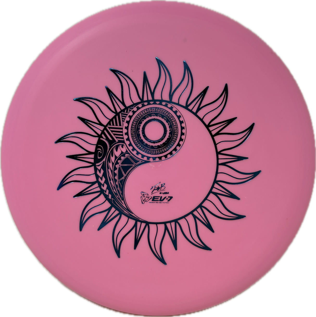 Trinity Bryant Yang-EV-7-Foundation Disc Golf