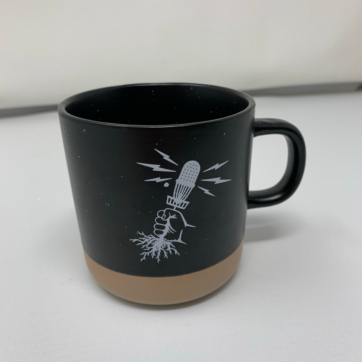 Grip Locked Logo Mug