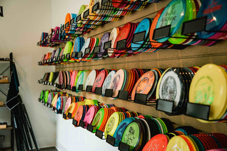 How to Pick Discs for Disc Golf (Beginner's Guide)